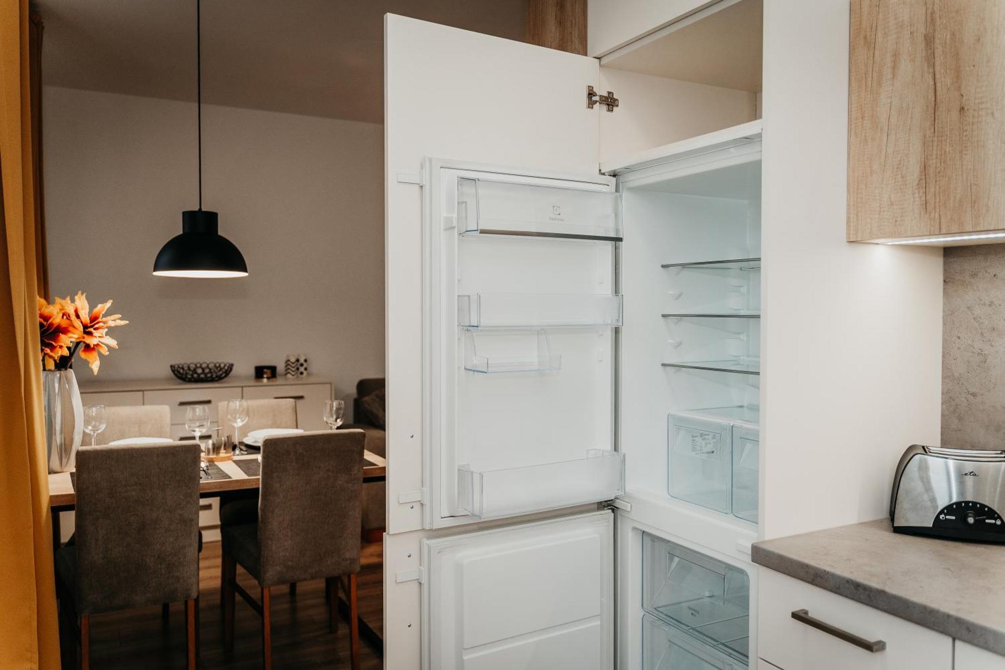 Old Town City Center Apartment 2 - Private Parking Included 科希策 外观 照片